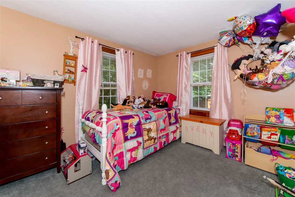 46 Pine Grove Lane Lebanon ME 04027