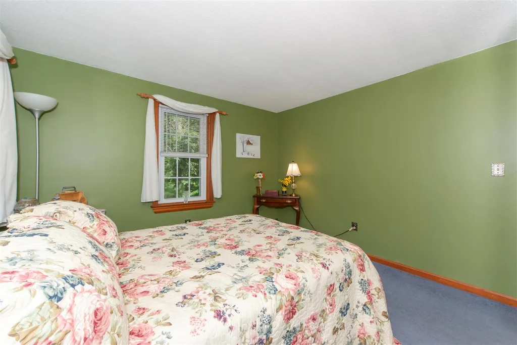 46 Pine Grove Lane Lebanon ME 04027