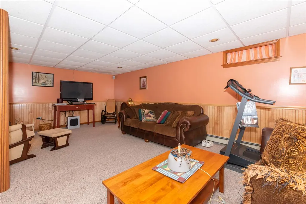 46 Pine Grove Lane Lebanon ME 04027