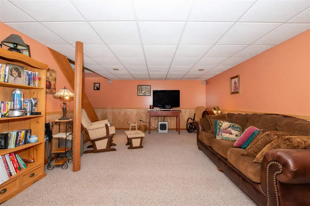 46 Pine Grove Lane Lebanon ME 04027