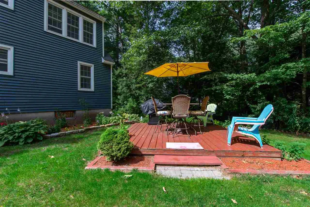 46 Pine Grove Lane Lebanon ME 04027