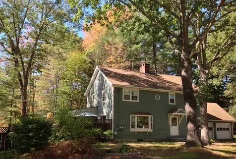123 Old Town Road Weare NH 03281