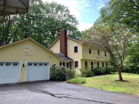 16 Poor Richards Drive Bow NH 03304