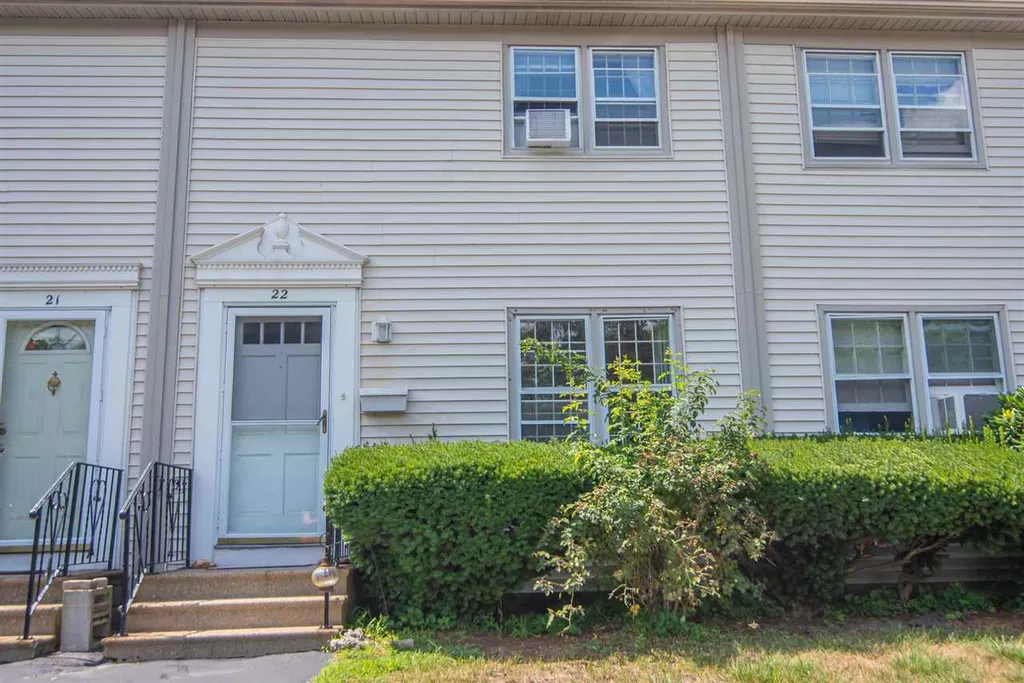 22 Eagle Drive Salem NH 03079