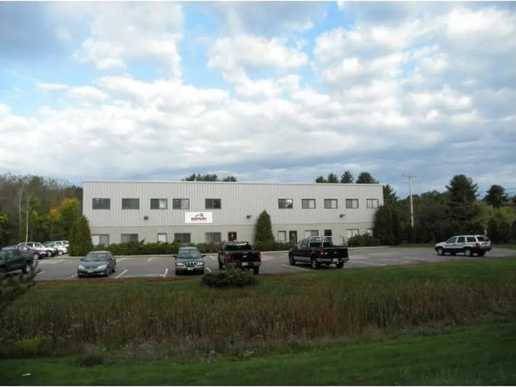 32 Nimble Hill Road Newington NH 03801