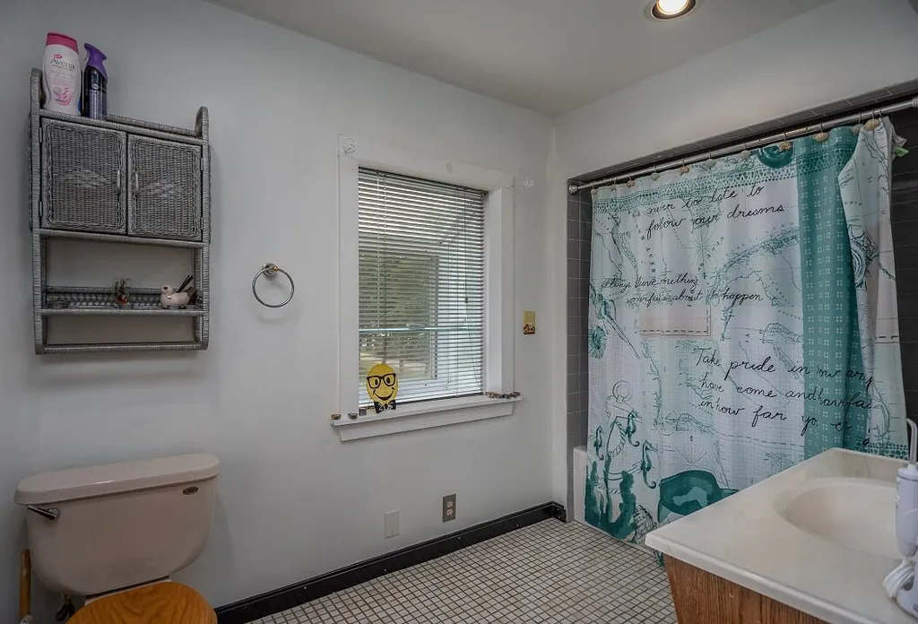 125 Franklin Street Rochester NH 03867