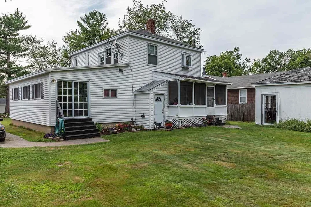 125 Franklin Street Rochester NH 03867