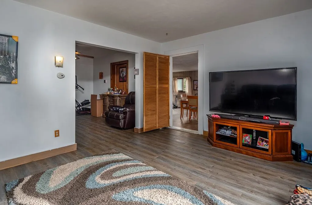125 Franklin Street Rochester NH 03867