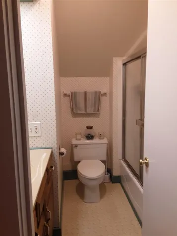 183 Pleasant Street Chester VT 05143