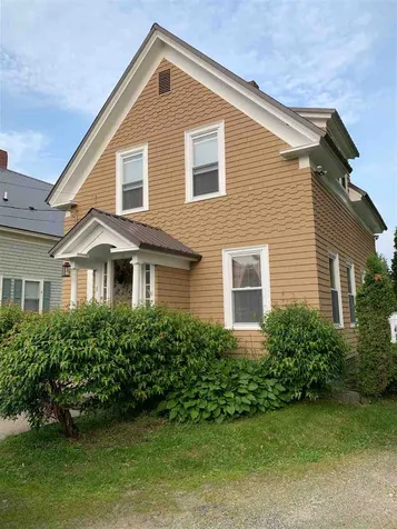 6 Hopkinson Place Lancaster NH 03584