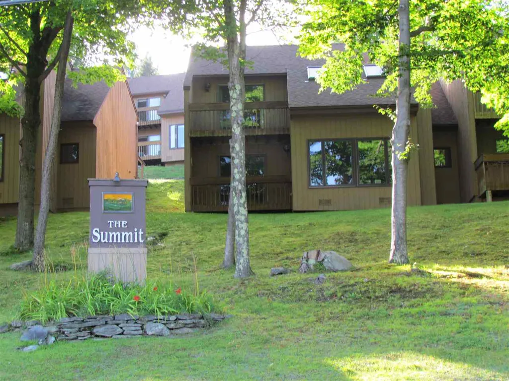 Lower Summit Road Warren VT 05674