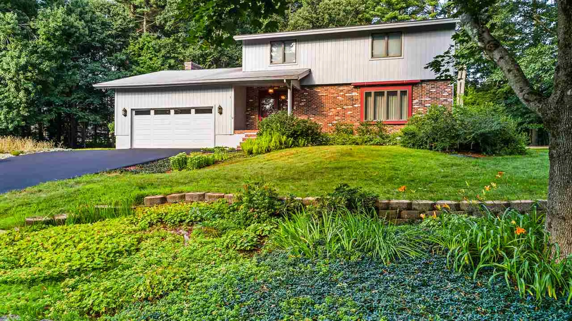 5 Linda Street Windham NH 03087