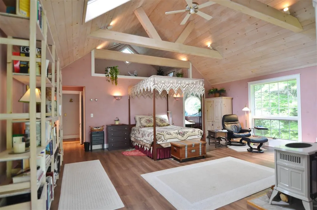 14 Rowell Road Newport NH 03773