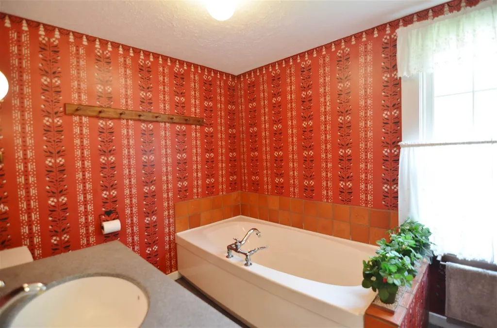 14 Rowell Road Newport NH 03773