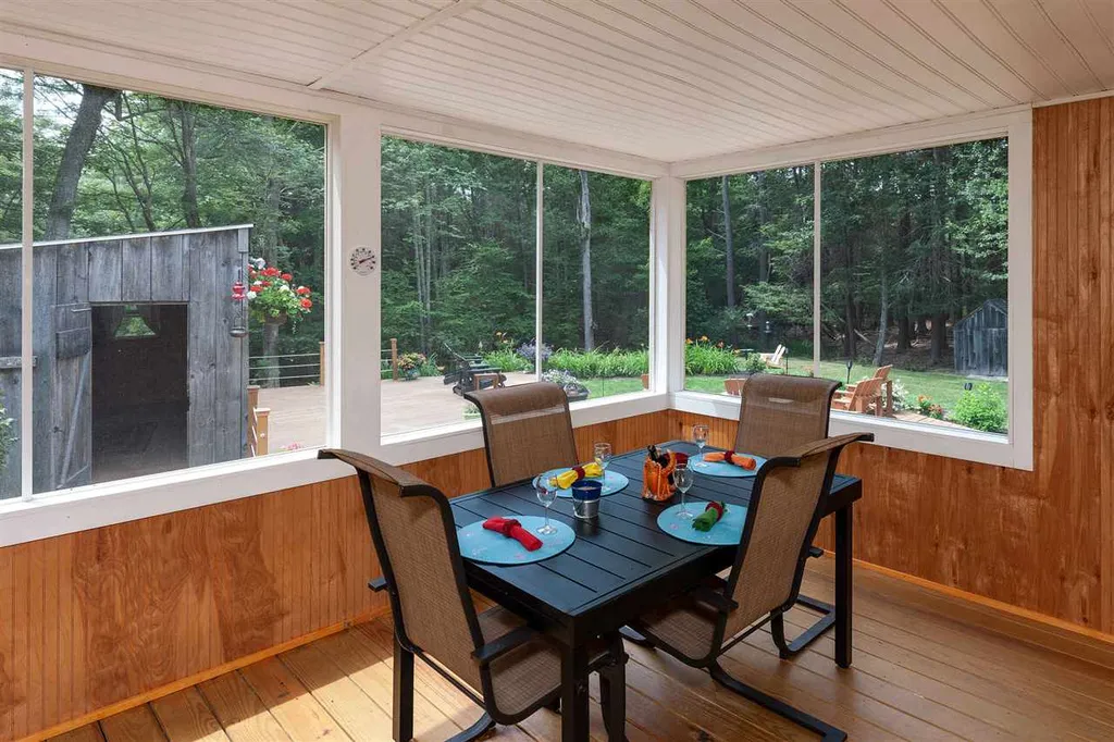 56 Brave Boat Harbor Road York ME 03909