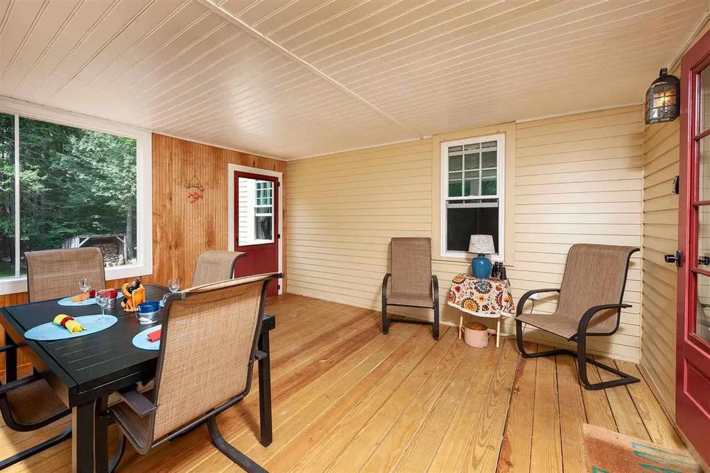 56 Brave Boat Harbor Road York ME 03909