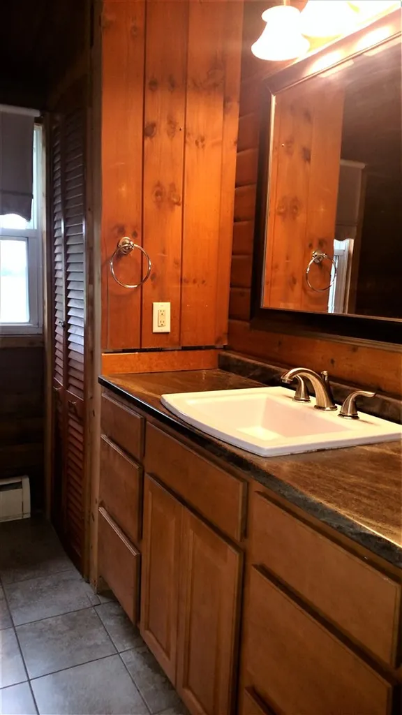 3846 Bear Mountain Road Newport Town VT 05857