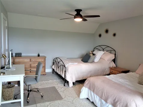 60 Hall Farm Road New London NH 03257