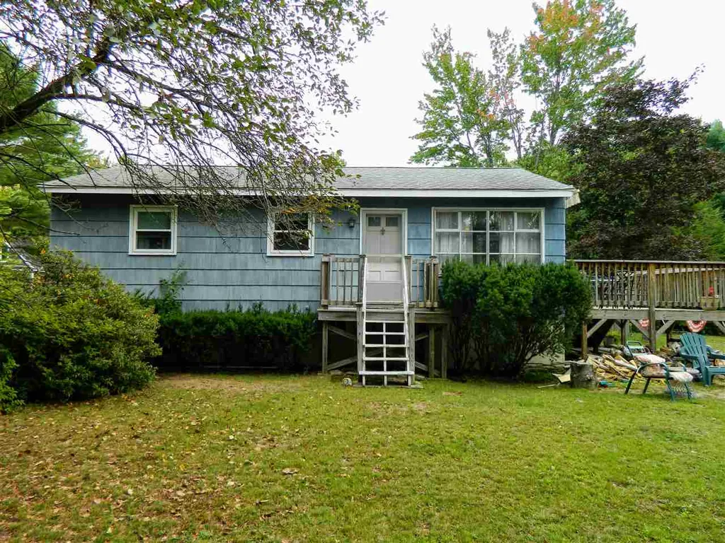 299 Paradise Drive Moultonborough NH 03254