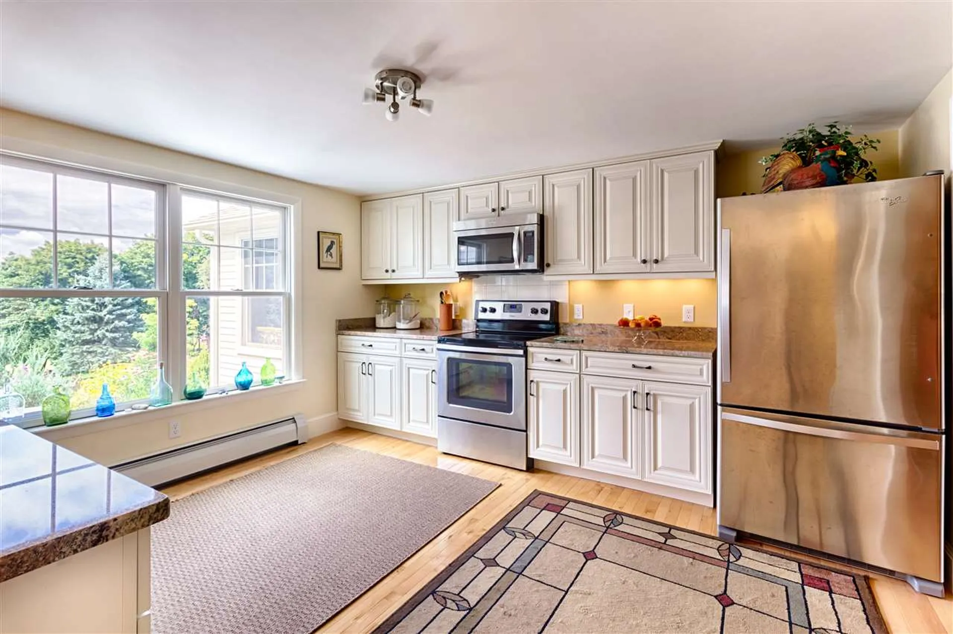 56 Pleasant Street Wolfeboro NH 03894