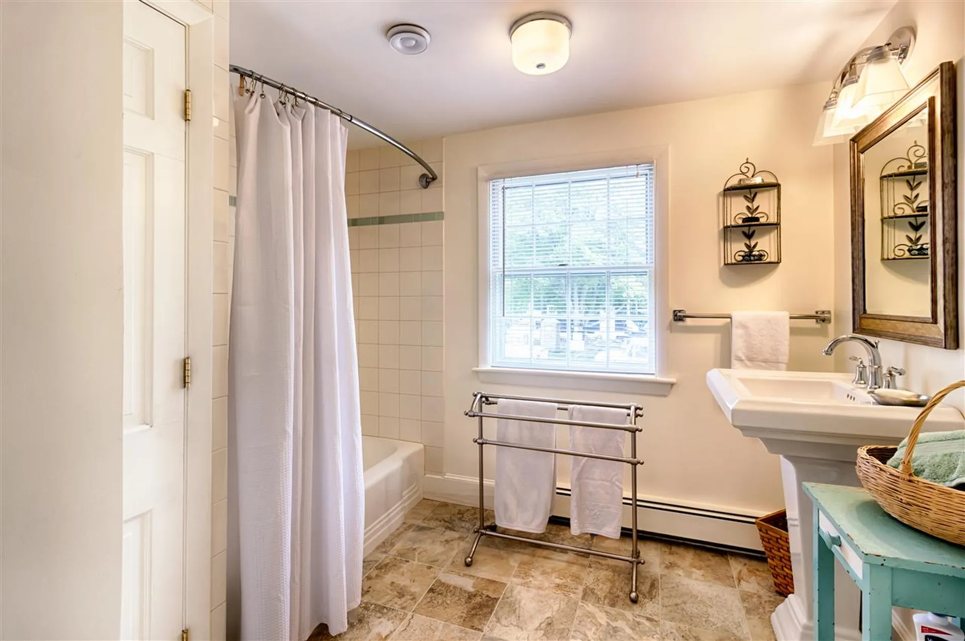 56 Pleasant Street Wolfeboro NH 03894