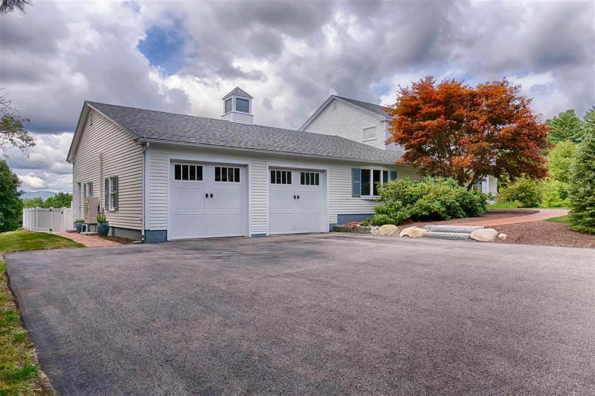 56 Pleasant Street Wolfeboro NH 03894