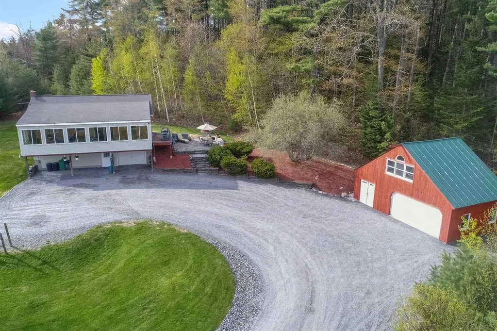 992 Fuller Road Newbury VT 05051