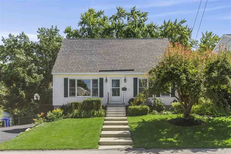74 S Cypress Street Manchester NH 03103