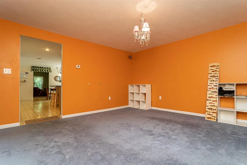 15 Lavoie Drive Nottingham NH 03290