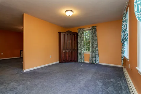 15 Lavoie Drive Nottingham NH 03290