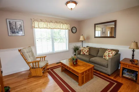 1025 Meadow Lane Dunbarton NH 03046