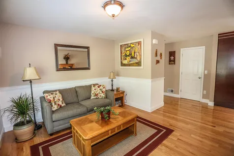 1025 Meadow Lane Dunbarton NH 03046