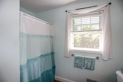1025 Meadow Lane Dunbarton NH 03046