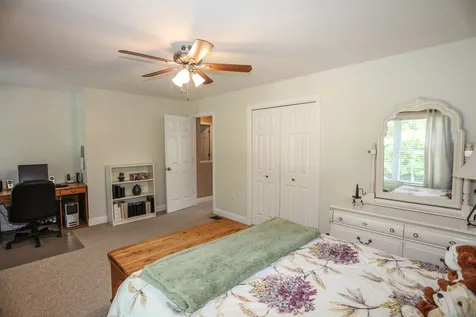 1025 Meadow Lane Dunbarton NH 03046