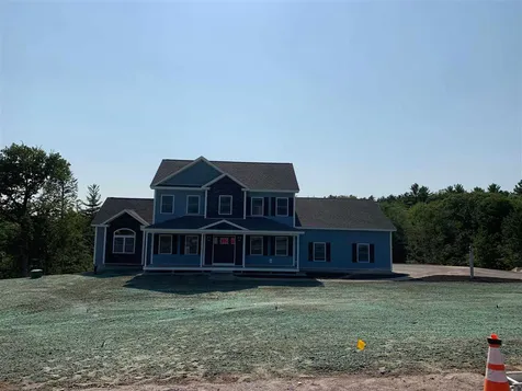 53 Cortland Avenue Weare NH 03281