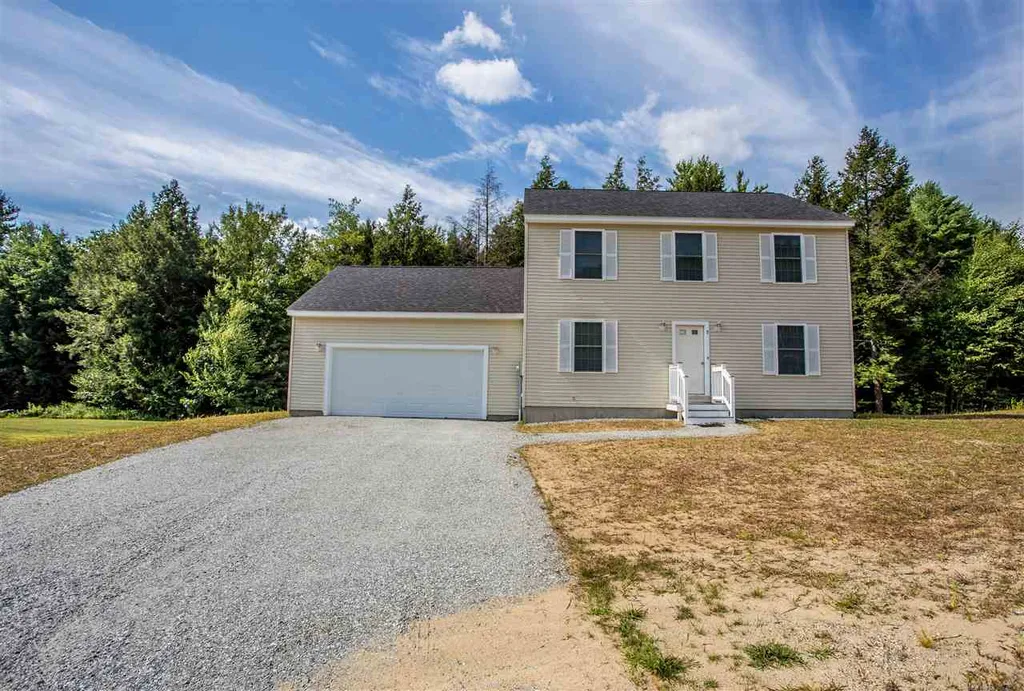 9 Richfield Way Wilton NH 03086