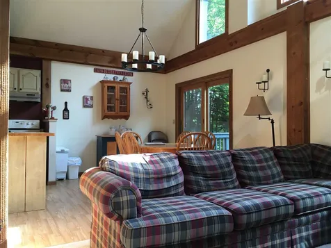 8 Fawn Run Wilmington VT 05363