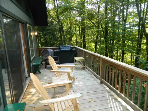 88 Howes Loop Wilmington VT 05363