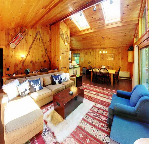 88 Howes Loop Wilmington VT 05363