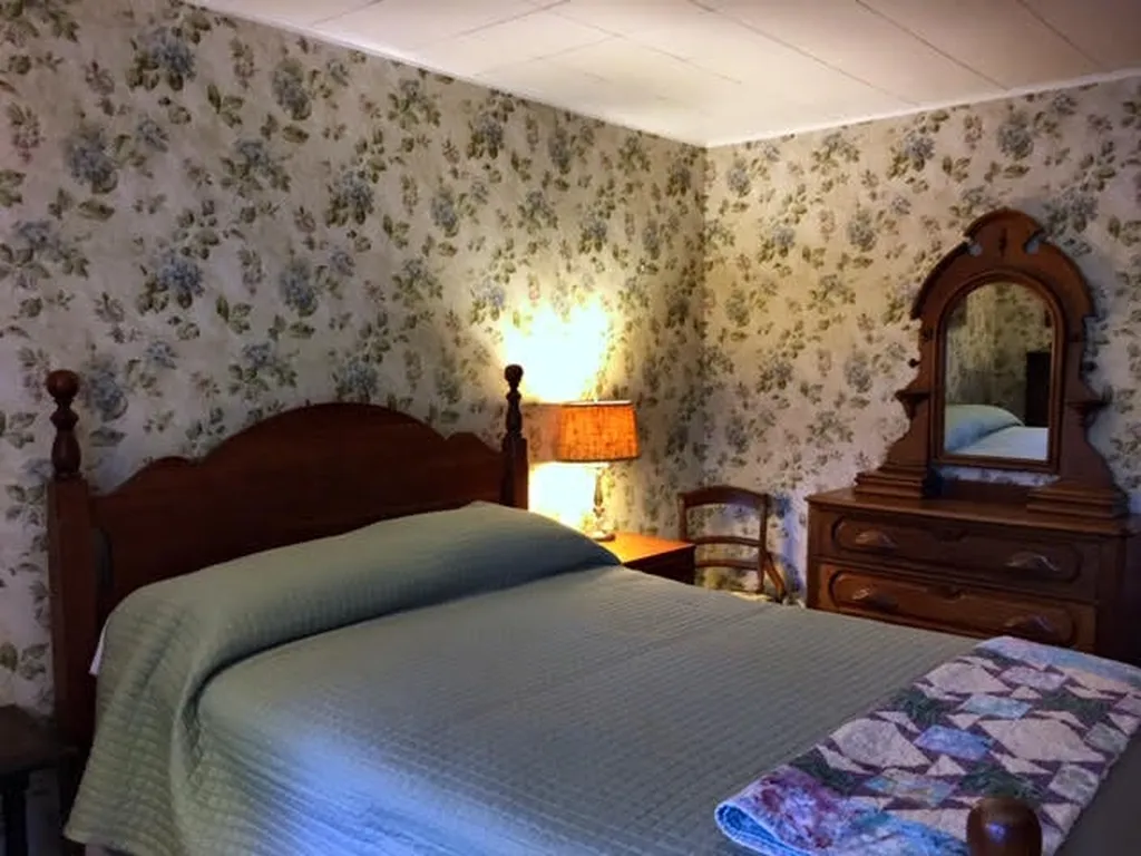 5 Spruce Street Newport NH 03773