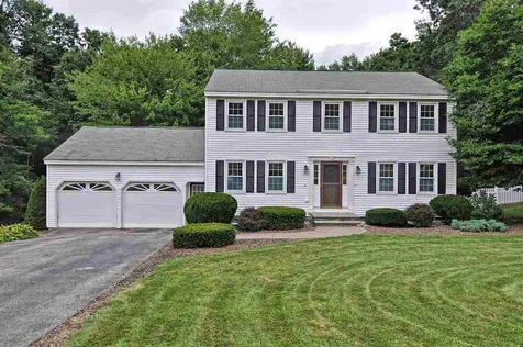 12 Slavin Drive Pelham NH 03076