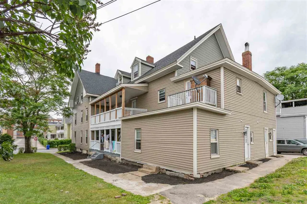 305 Amherst Street Manchester NH 03104