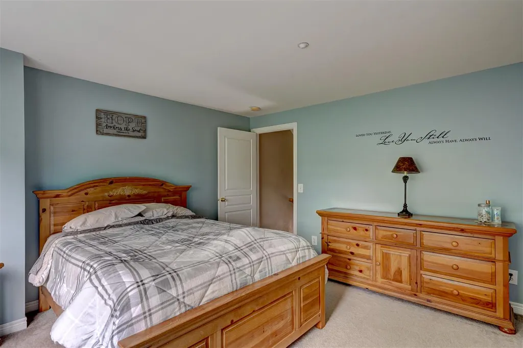 10a Chandler Court Hudson NH 03051