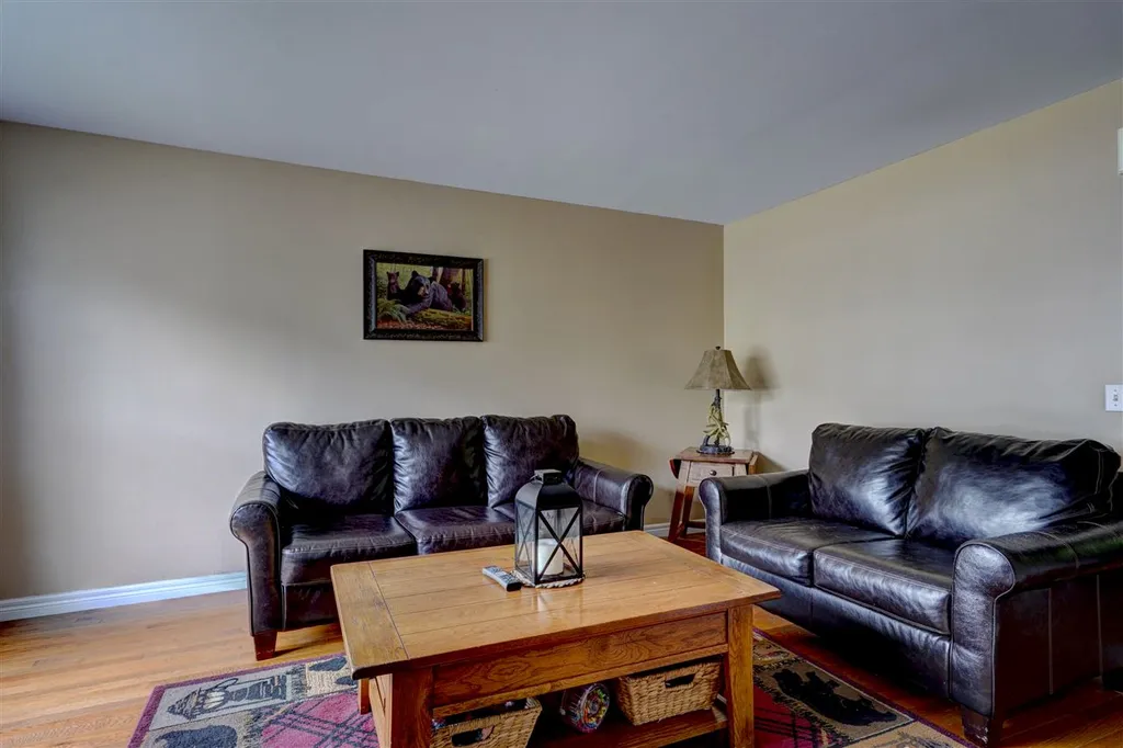10a Chandler Court Hudson NH 03051