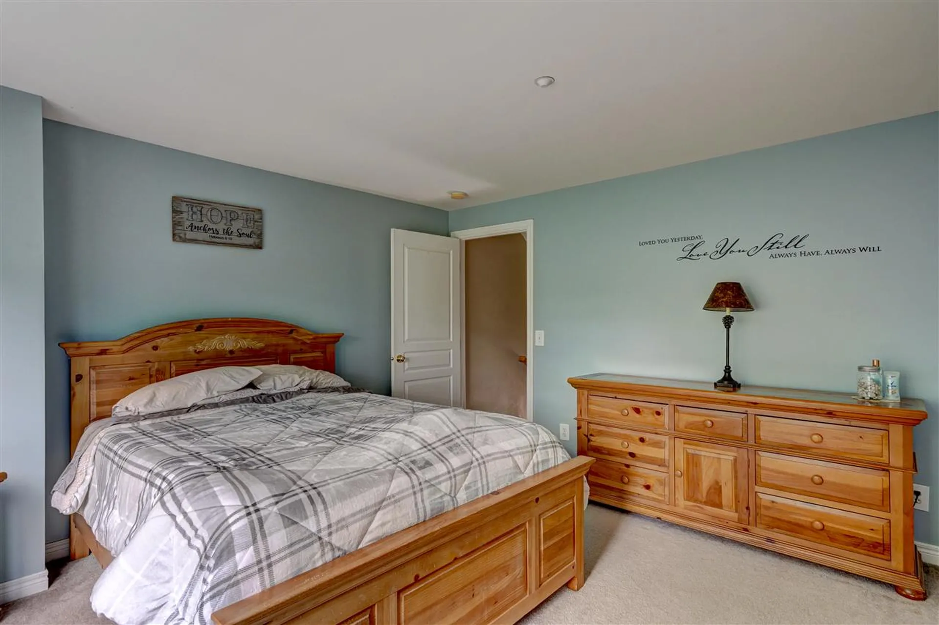 10a Chandler Court Hudson NH 03051