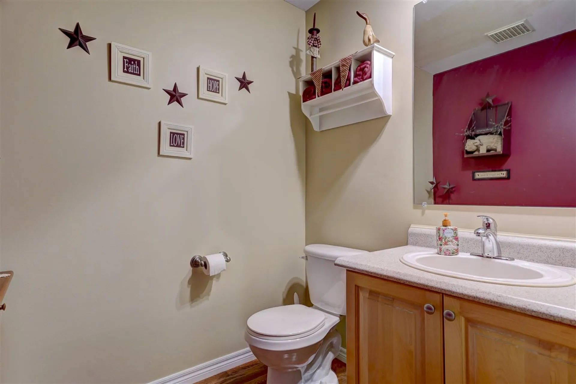 10a Chandler Court Hudson NH 03051