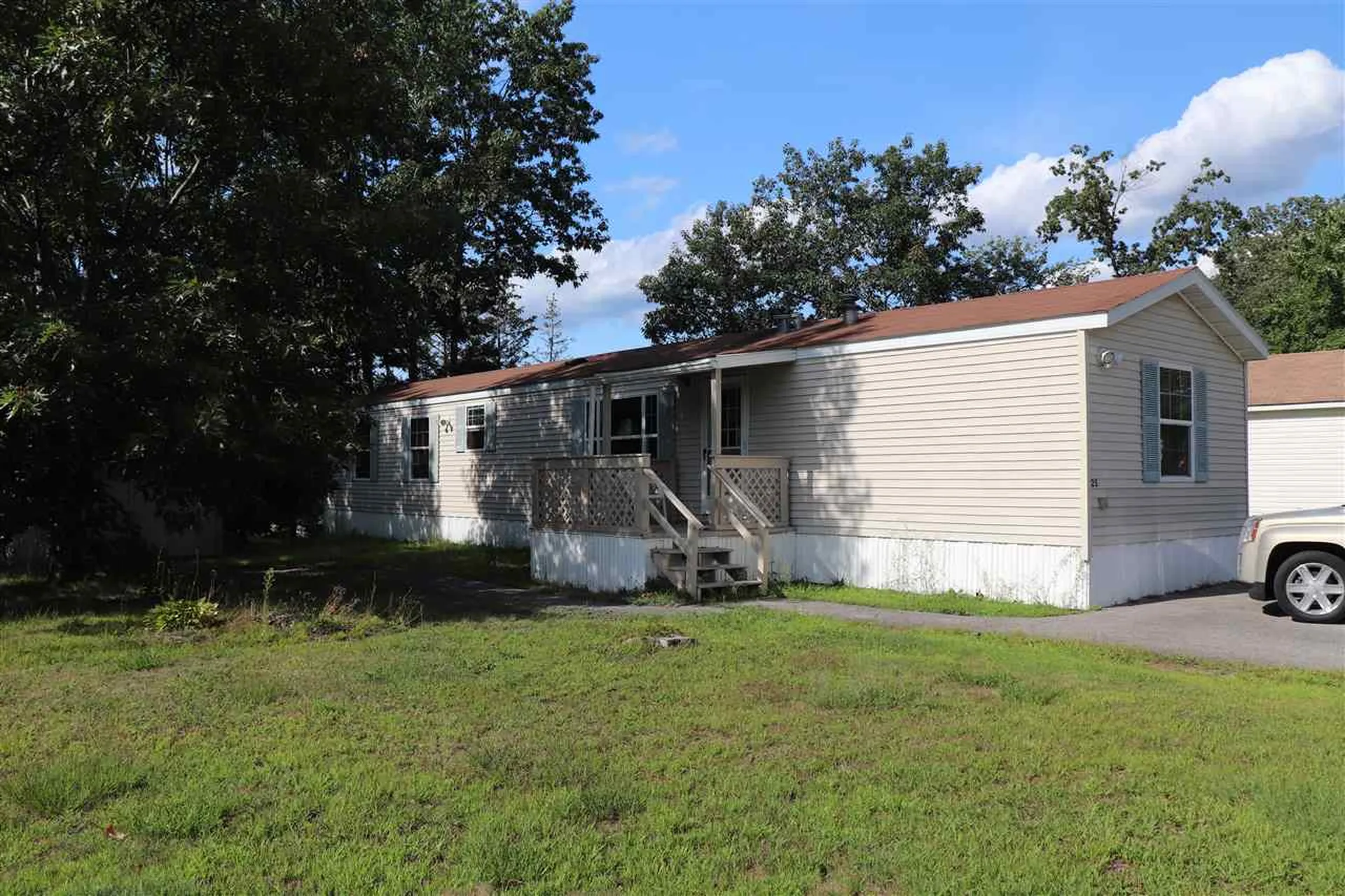 25 West Lane Rochester NH 03867