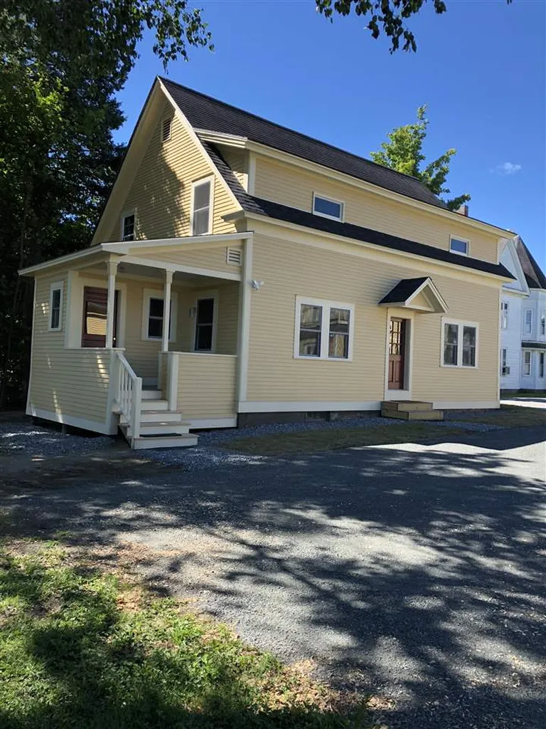 143 2nd Street Newport City VT 05855