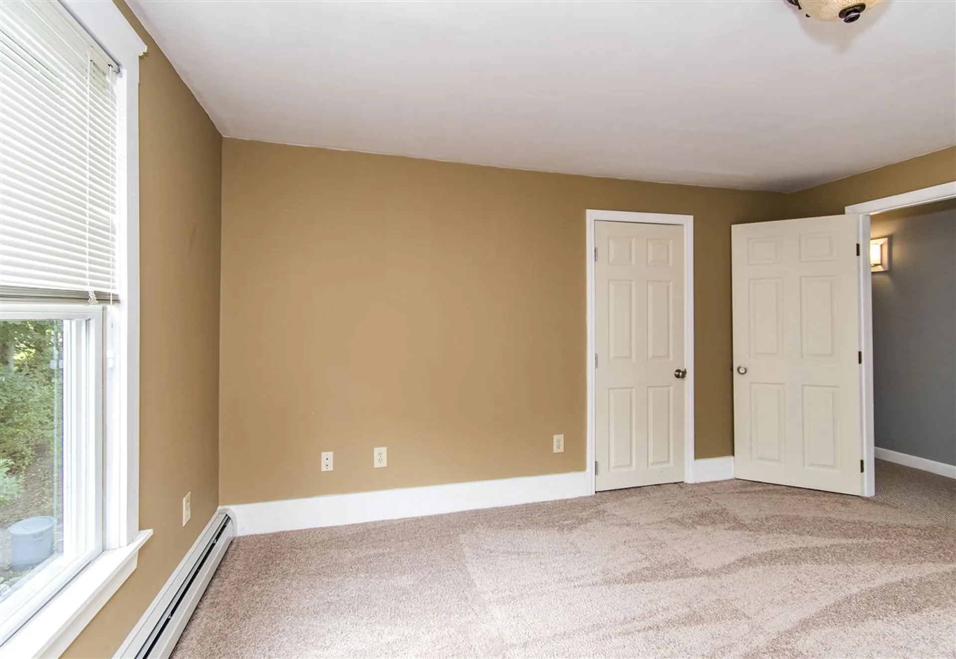 32 Spring Street Newmarket NH 03857