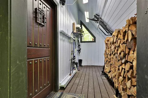 217 Falcon Loop West Rochester VT 05767
